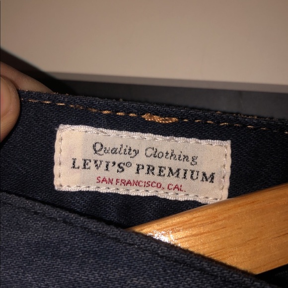 Limited edition navy camo levis - Picture 2 of 3